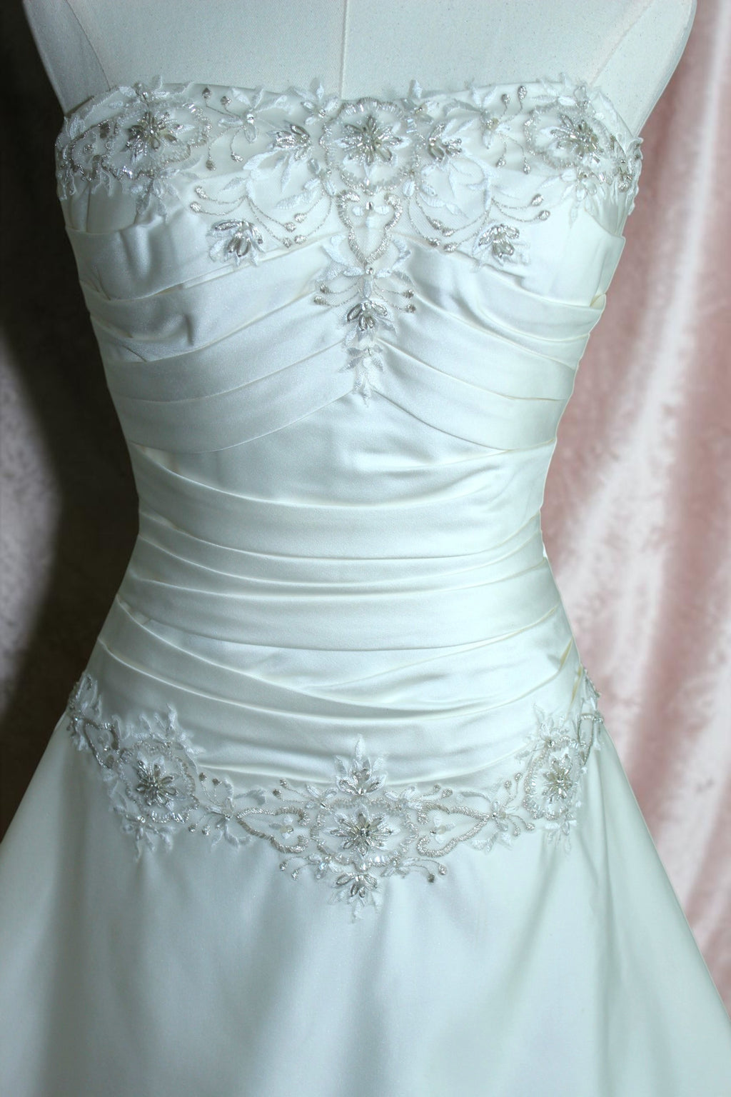 Ivory Dropped Waist Wedding Gown