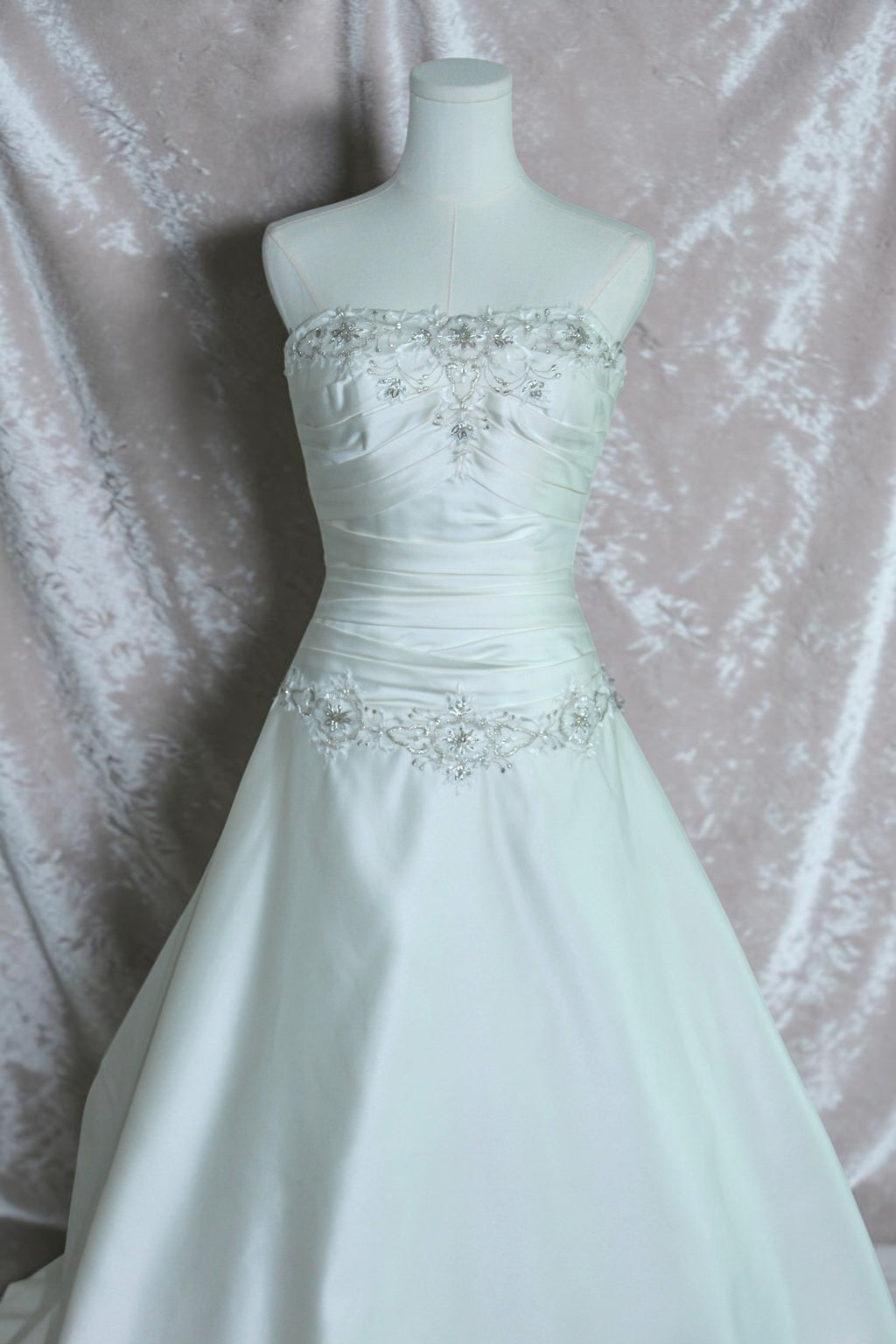Ivory Dropped Waist Wedding Gown